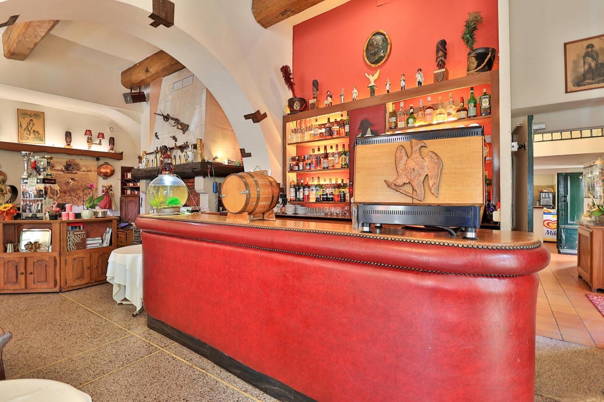 Logis Le Relais Imperial Hotel Saint-Vallier-de-Thiey Exterior photo
